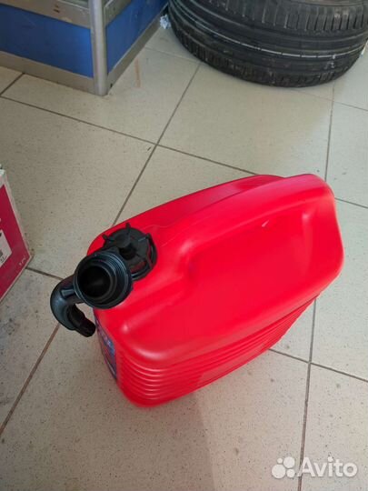 Канистра с заливной горловиной + 10 л дт