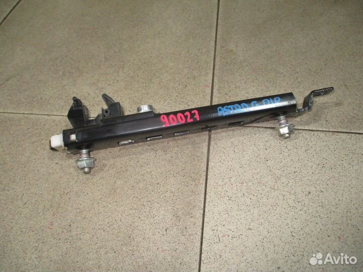 Механизм регулировки ремня безопасности Opel Astr