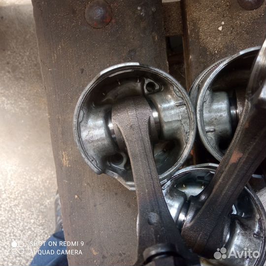 Toyota 2CT шатуны с поршнями