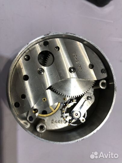 Часы настольные 