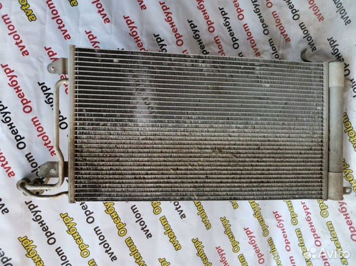 Радиатор кондиционера Volkswagen Polo