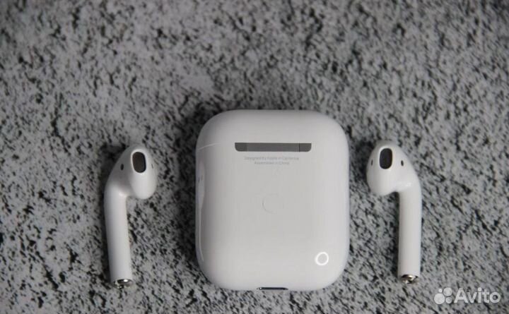Наушники Apple airpods