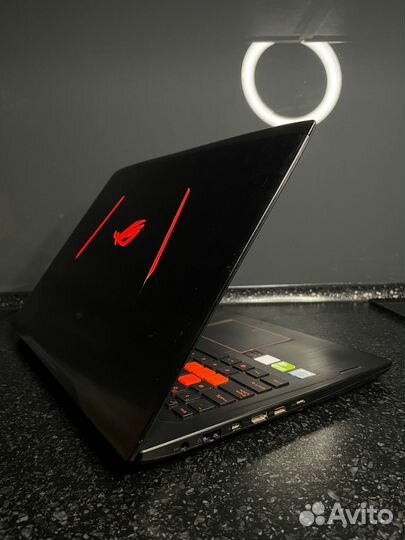 Игровой ноутбук asus i7-6700/gtx1060/16g/ssd384