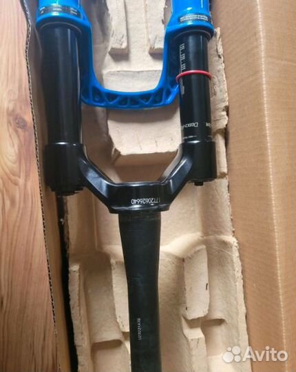 Вилка Rock Shox SID 29 Boost