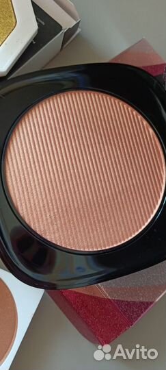 Fenty beauty хайлайтер, Marc Jacobs