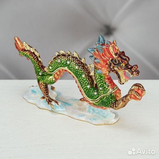 Шкатулка для ювелирных изделий дракон со стразами