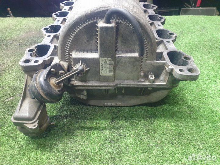 Коллектор впускной Mercedes-Benz S-Class W220 M113