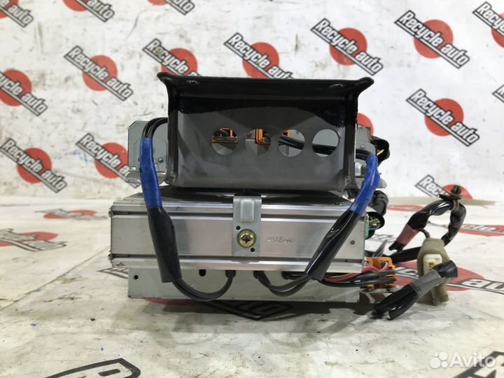 Электронный блок toyota granvia VCH16 5VZ-FE 1999