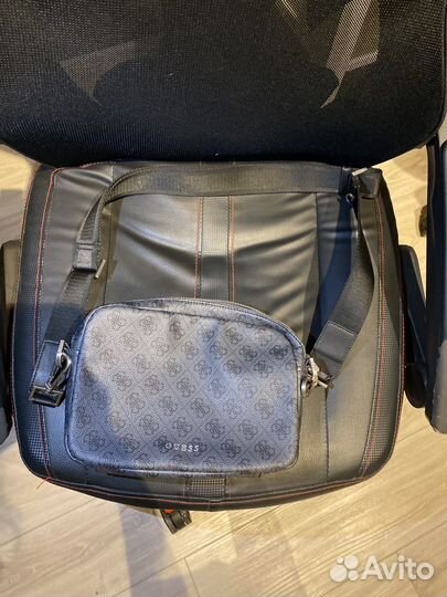Сумка на плечо guess