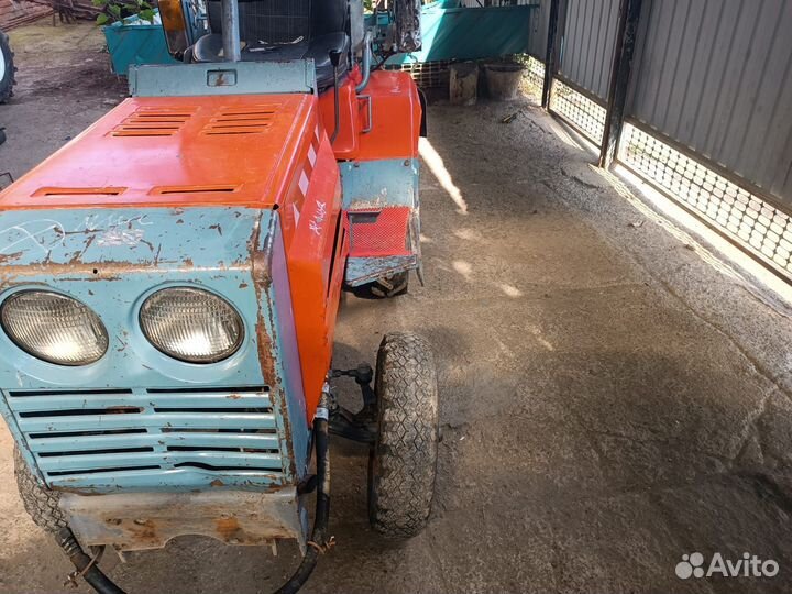 Мини-трактор КУРГАНМАШЗАВОД КМЗ-012, 1998