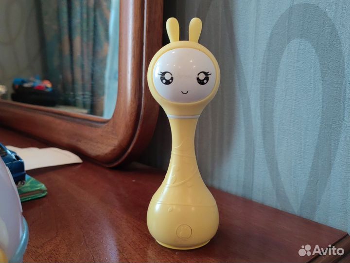 Умный зайка alilo