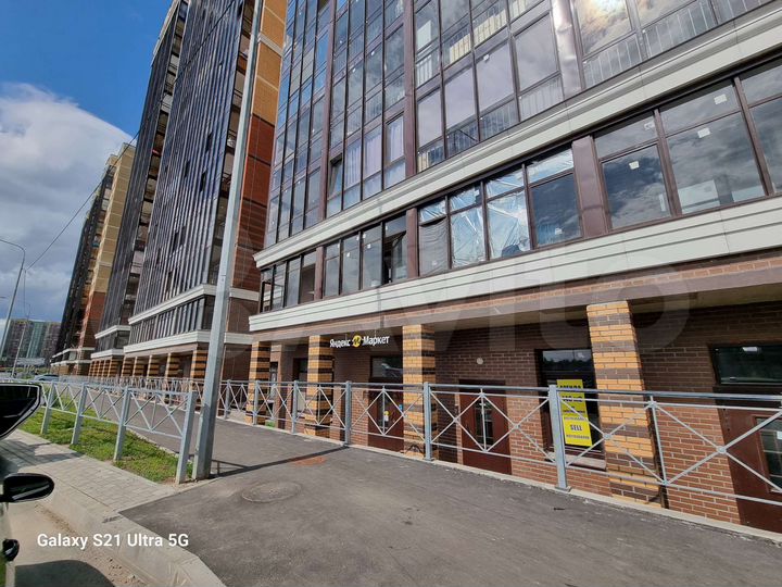 Аренда,Торговое,Витрины,Дизельный пр.11 к1 100м