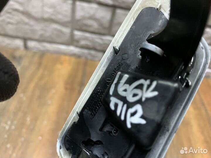 Mercedes Benz W166 GL Крышка форсунки омывателя RH