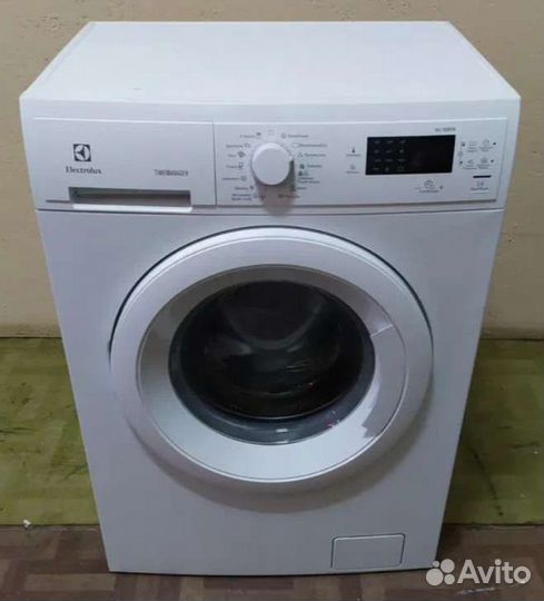 Стиральная машина Electrolux 5 кг Узкая