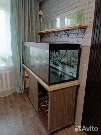 Аквариум с тумбой