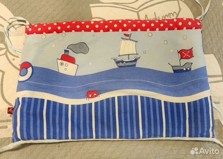 Бортики в кроватку + наматрасник