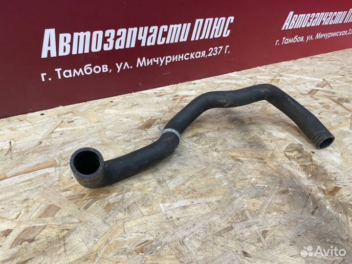 Верхний патрубок радиатора Nissan Terrano