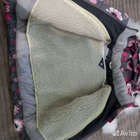 Продам зимний костюм для девочки размер 92-98