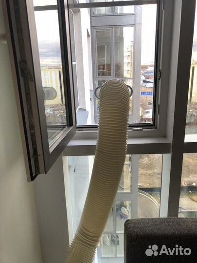 Стекло для мобильного напольного кондиционера