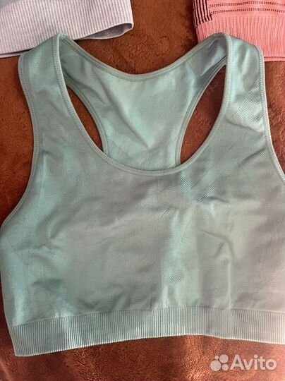 Спортивный топ