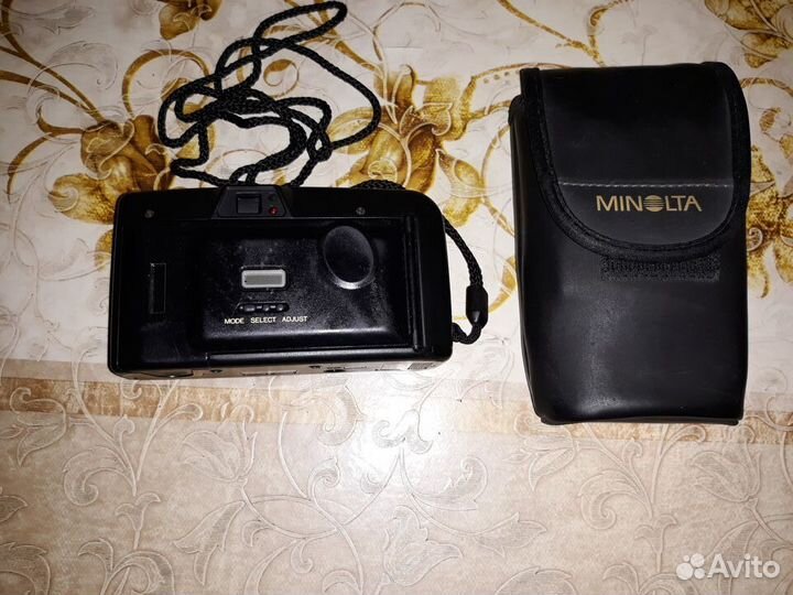 Фотоаппарат плёночный Minolta C100