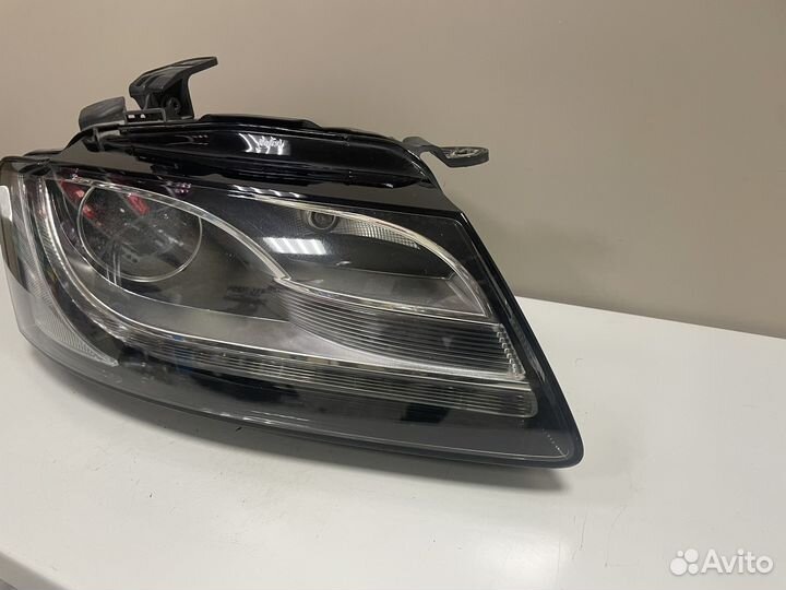 Фара правая ксенон Audi A5 8T Ауди А5 8Т