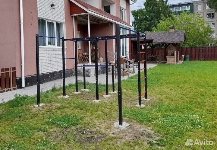 Уличный спортивный комплекс турник брусья