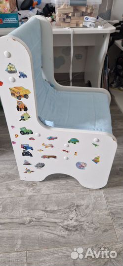 Детский стол и стул