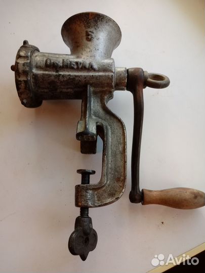 Мясорубка ручная СССР чугунная