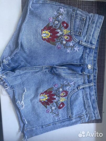 Юбки и Шорты