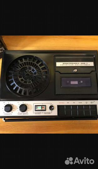 Электроника 302-1 с микрофоном