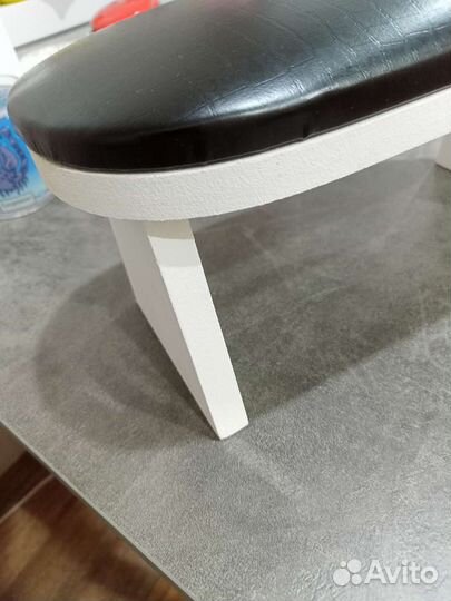 Подставка под руку для маникюра