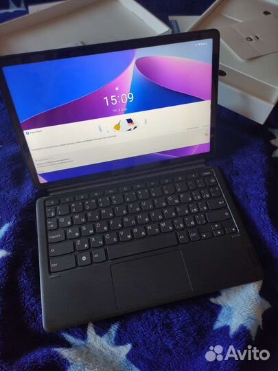 Планшет lenovo tab p11 + чехол клавиатура + стилус