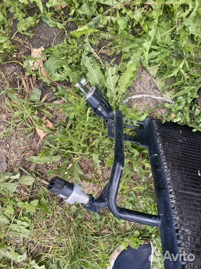 Радиатор кондиционера Audi A6 C5 4B0260403S