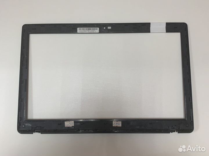 Рамка матрицы для ноутбука asus x75a