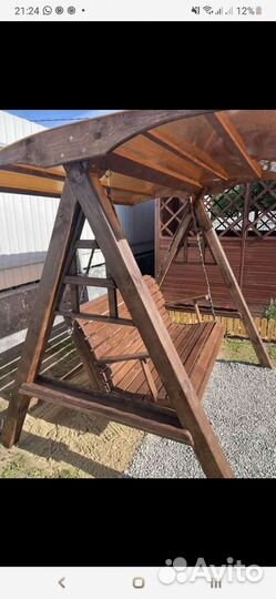 Садовые качели из дерева