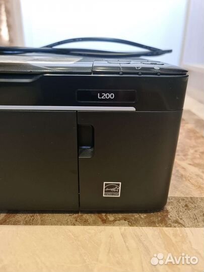 Принтер epsonl200