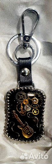Брелок в стиле стимпанк