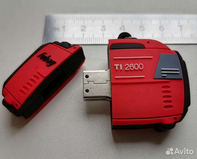 2-е Usb флешки