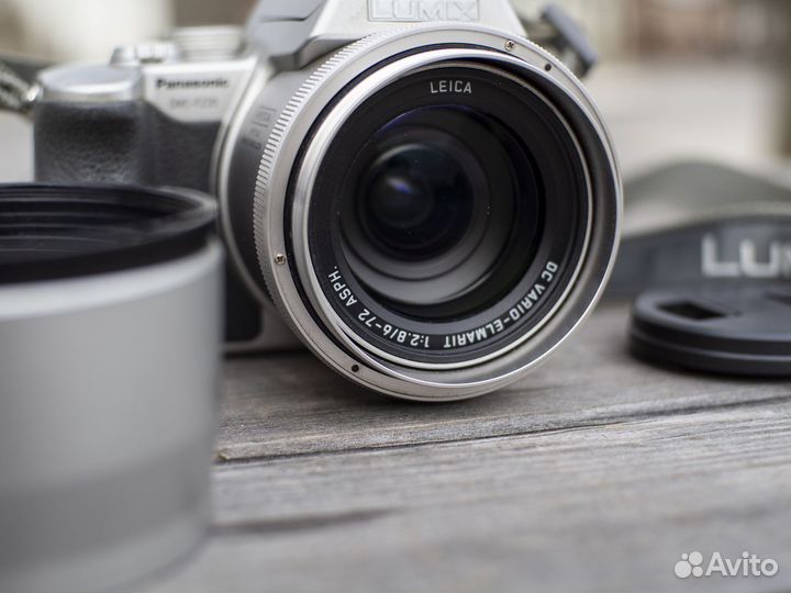 Фотоаппарат Panasonic Lumix DMC - FZ20