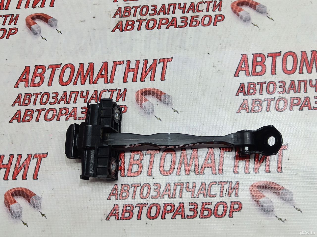 Ограничитель двери задней правой Хавал Дарго