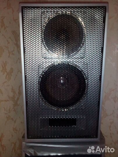 Акустические колонки 