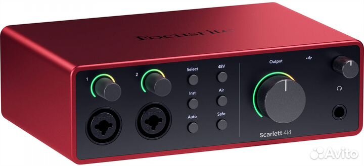 Звуковая карта Focusrite Scarlett 4i4 4th Gen