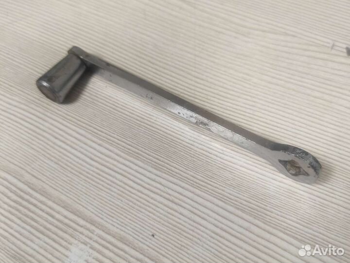 Вороток, ручка, рукоятка кофемолки