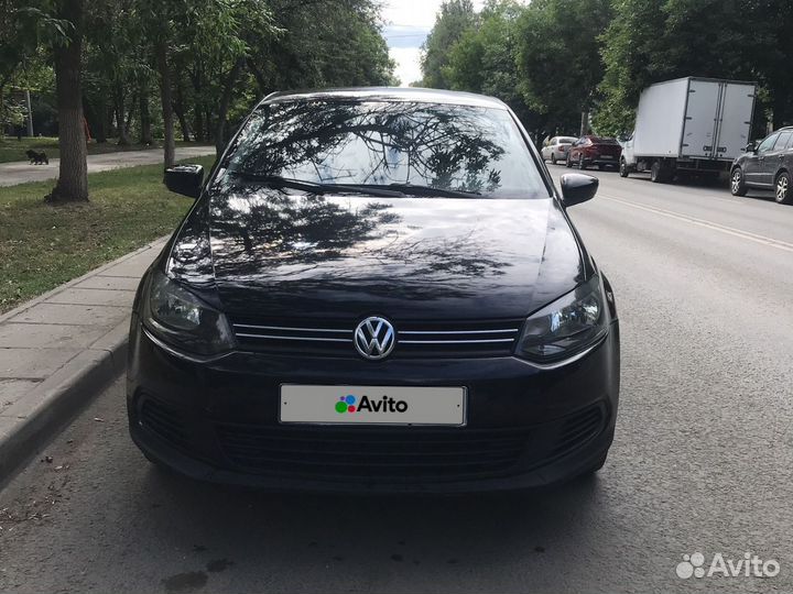 Volkswagen Polo 1.6 МТ, 2011, битый, 189 000 км