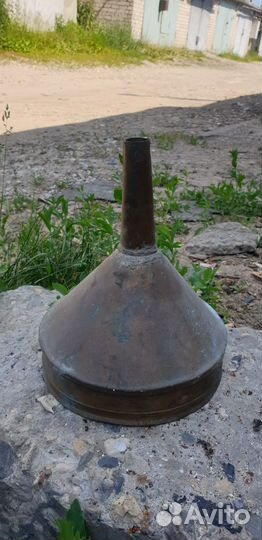 Воронка латунь