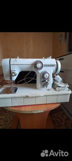 Швейная машина janome бу