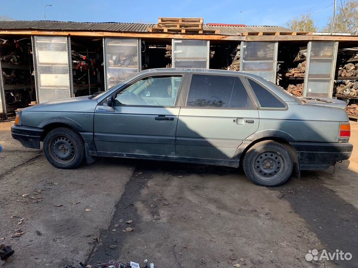 В разборе Volkswagen Passat B3