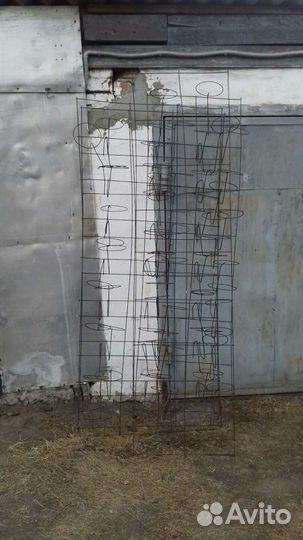 Подставка под головные уборы