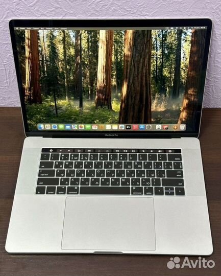 Apple macbook Pro 15 2018 i7/32Ram/512ssd/560x